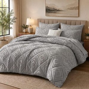 Tufted Comforter Set